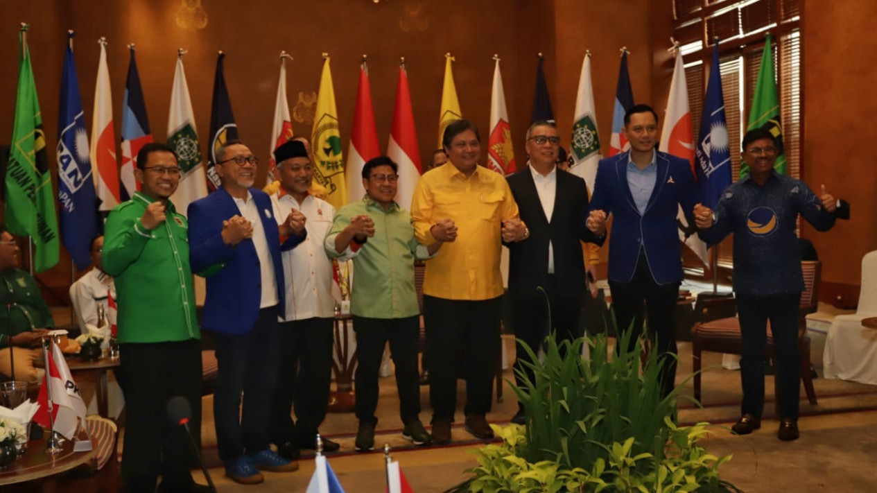 PAN Tolak Sistem Proporsional Tertutup, Zulhas: Jangan Mundur Dong
            - galeri foto