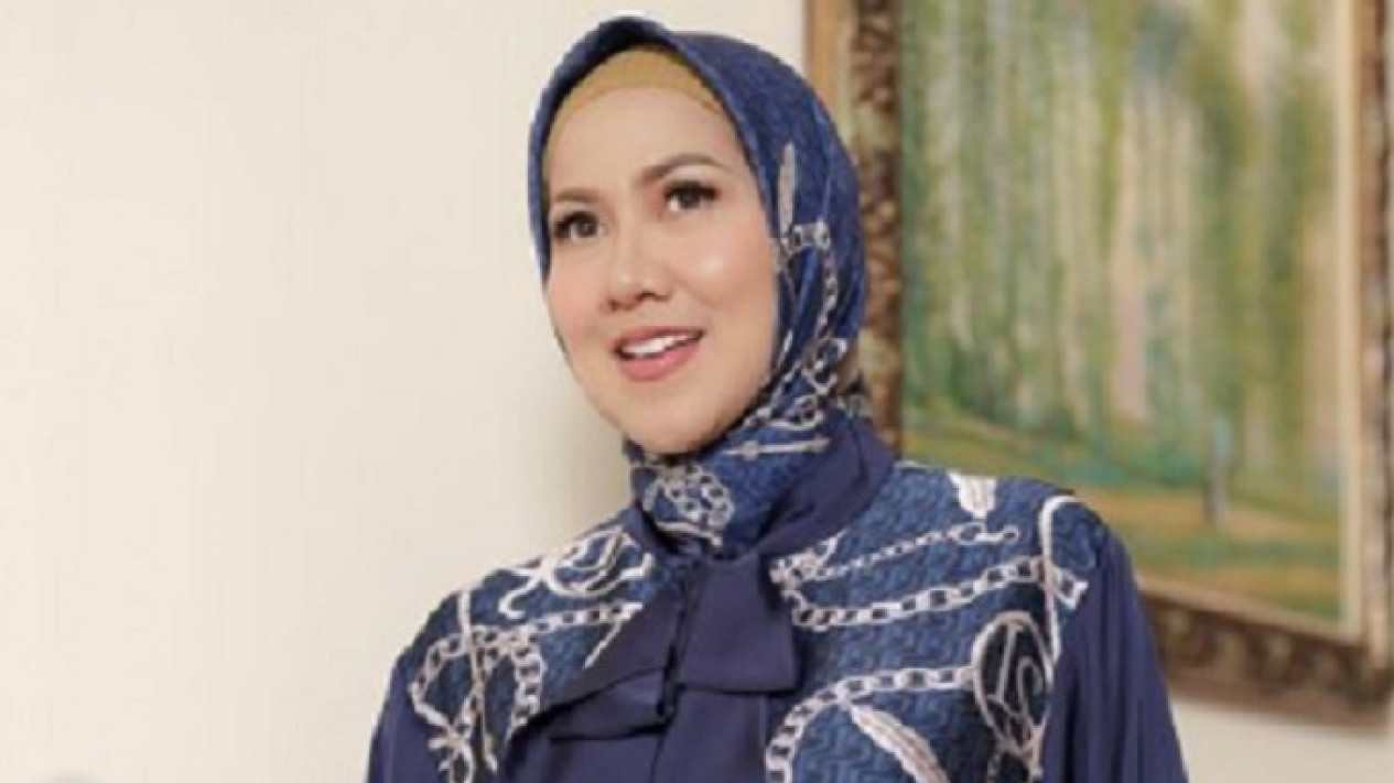 Dugaan KDRT Ferry Irawan Pada Venna Melinda Dilakukan di Tempat Ini
            - galeri foto