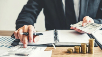 Ramalan ZODIAK BESOK Selasa, 10 Januari 2022 Tentang Karier dan Keuangan