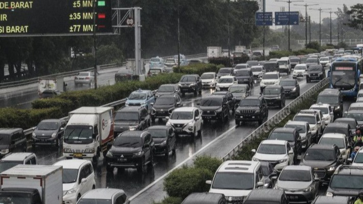 Rencana Tarif Jalan Berbayar ERP Jakarta, Dishub DKI Jakarta: Raperda ERP Masih Digodok
            - galeri foto