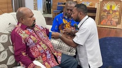 Lukas Enembe Tiba di Jakarta, Langsung Dibawa ke  RSPAD,  Ali Fikri Bocorkan Langkah KPK Selanjutnya