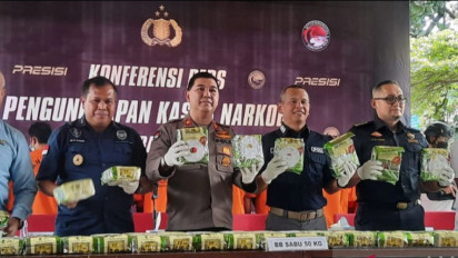 Selundupkan Sabu Seberat 50 Kg, Polri Ciduk 10 Orang Tersangka Jaringan Narkoba Malaysia-Indonesia di Perairan Aceh
