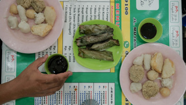 5 Rekomendasi Pempek Paling Lezat di Jakarta, Ada yang Bahannya Dikirim Langsung Dari Palembang
