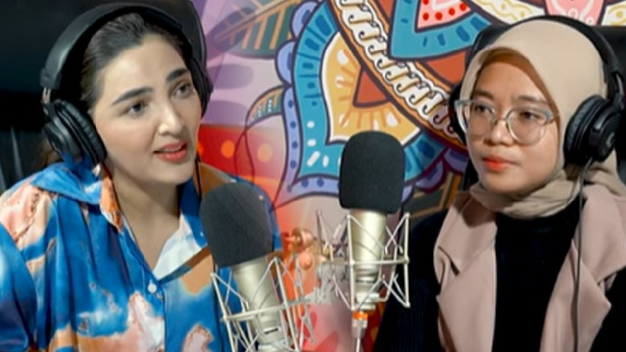 Di Hadapan Ashanty, Norma Risma Menangis, Ngaku Sakit Hati pada Ibunya, tapi Sedih Ibu Jadi Bahan Jokes
            - galeri foto