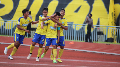 Mendadak Kompetisi Liga 2 Dihentikan, Tim Gresik United Kecewa