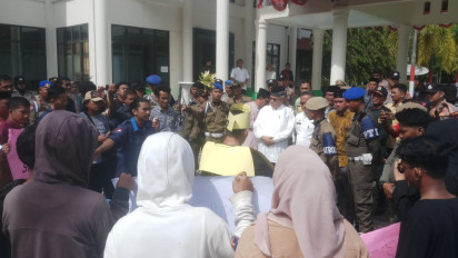 Dianggap Gagal Kendalikan Inflasi, Mahasiswa Demo PJ Bupati Aceh Barat