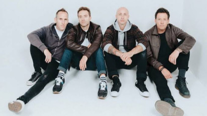 Lirik Lagu Simple Plan - Untitled