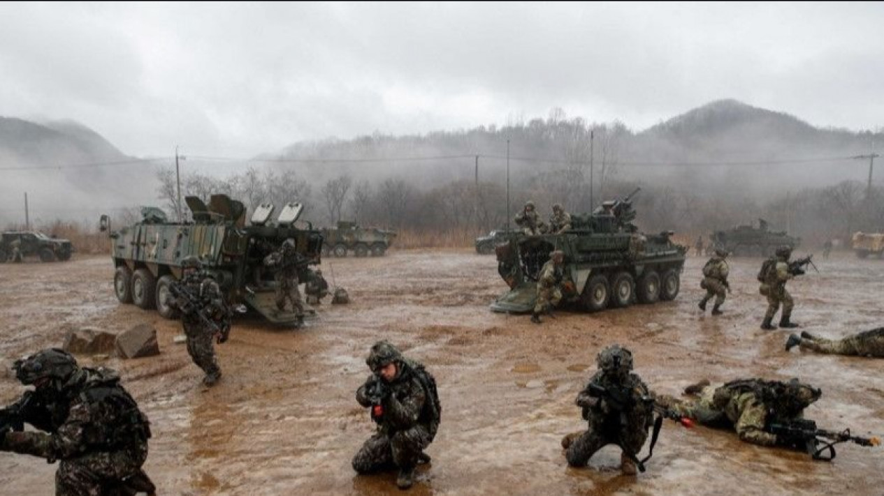 Korsel dan AS Latihan Militer Bersama di Dekat Perbatasan Korut
            - galeri foto