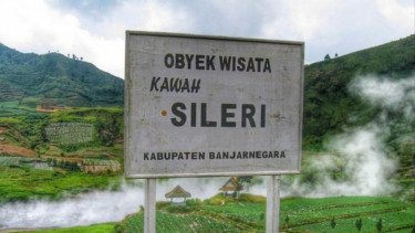 PVMBG Naikan Status Gunung Dieng Jadi Waspada, BPBD: Objek Wisata Kawah Sileri Ditutup untuk Wisatawan