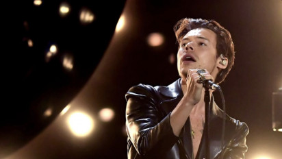 Lirik Lagu Harry Styles – Watermelon Sugar