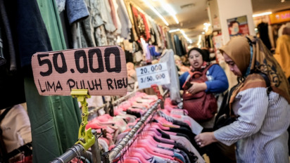 Sandiaga Uno Imbau Pelaku Thrifting Pasarkan Pakaian Bekas Lokal