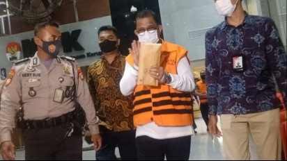 Didakwa Terima Suap Rp11 Miliar, Mantan Wali Kota Ambon Richard Louhenapessy Dituntut 8 Tahun 6 Bulan Penjara