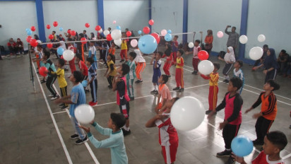 Kenalkan Bulu Tangkis sejak Dini, PBSI Kudus Gelar Coaching Clinic untuk Siswa SD