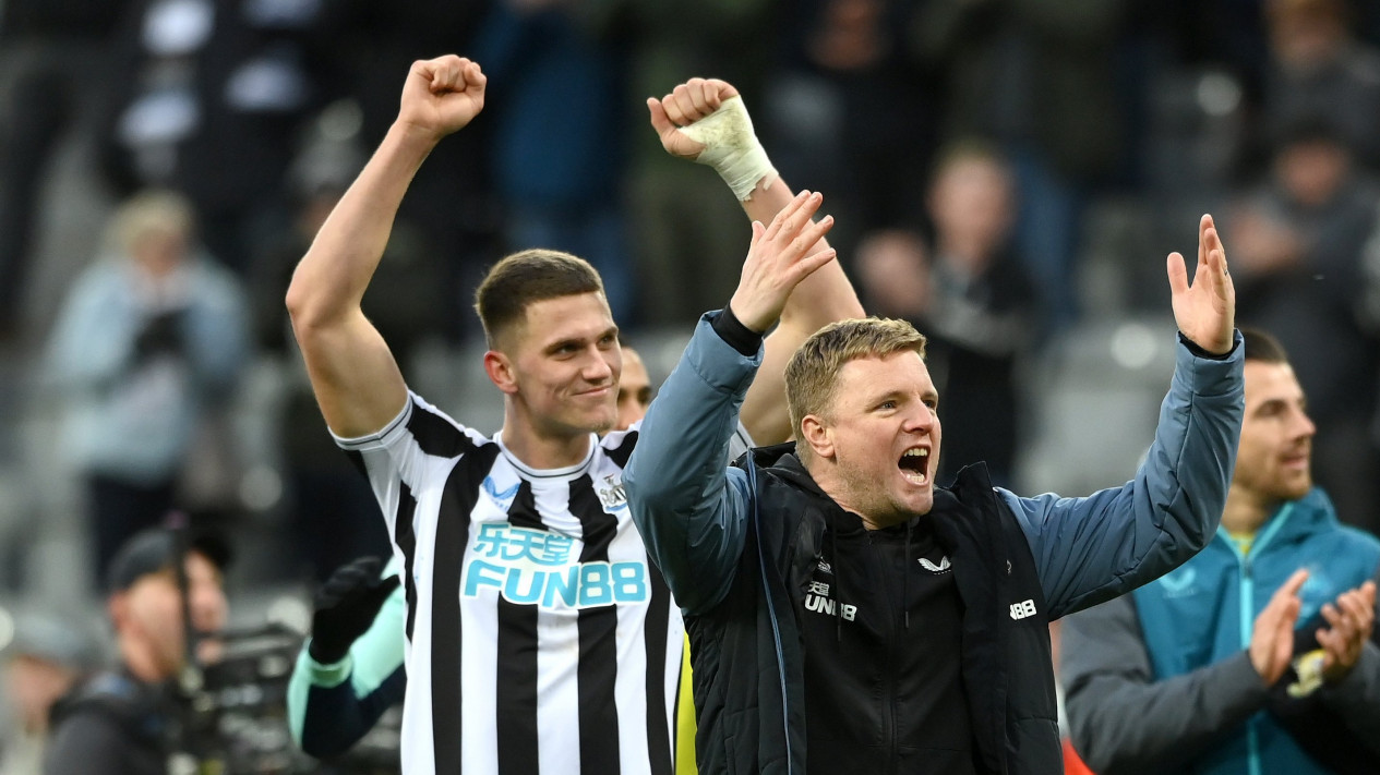 Pulih dari Penyakit, Eddi Howe akan kembali Melatih Newcastle United
            - galeri foto