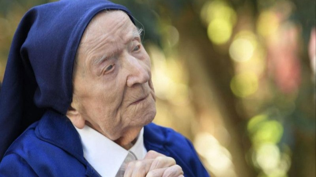 Lucile Randon, Manusia Tertua di Dunia Meninggal di Usia 118 Tahun
            - galeri foto
