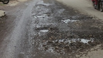 Jalan Rusak di Kawasan Industri Cirebon Jadi Sorotan Buyer Luar Negeri