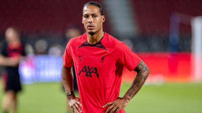 Cerita Menyayat Hati di Balik Nama Virgil dalam Jersei Van Dijk