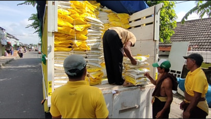 Harga Beras Eceran Merangkak Naik, Perum Bulog Gelar Operasi Pasar dan Ancam Sanksi Tegas bagi Pedagang Nakal