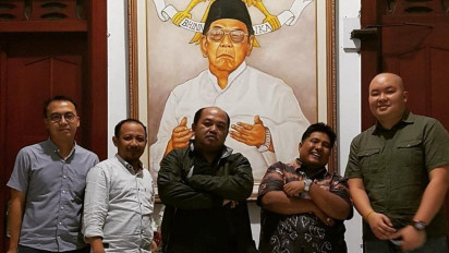 Jadikan Imlek Hari Besar Nasional Indonesia, Pemuda Buddhist Surabaya Ajak Seluruh Warga Tionghoa Berdoa Atas Jasa Gus Dur