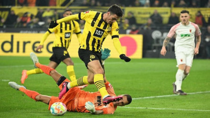 Lewat Drama Tujuh Gol, Borussia Dortmund Sukses Kalahkan Augsburs dengan Skor Tipis 4-3