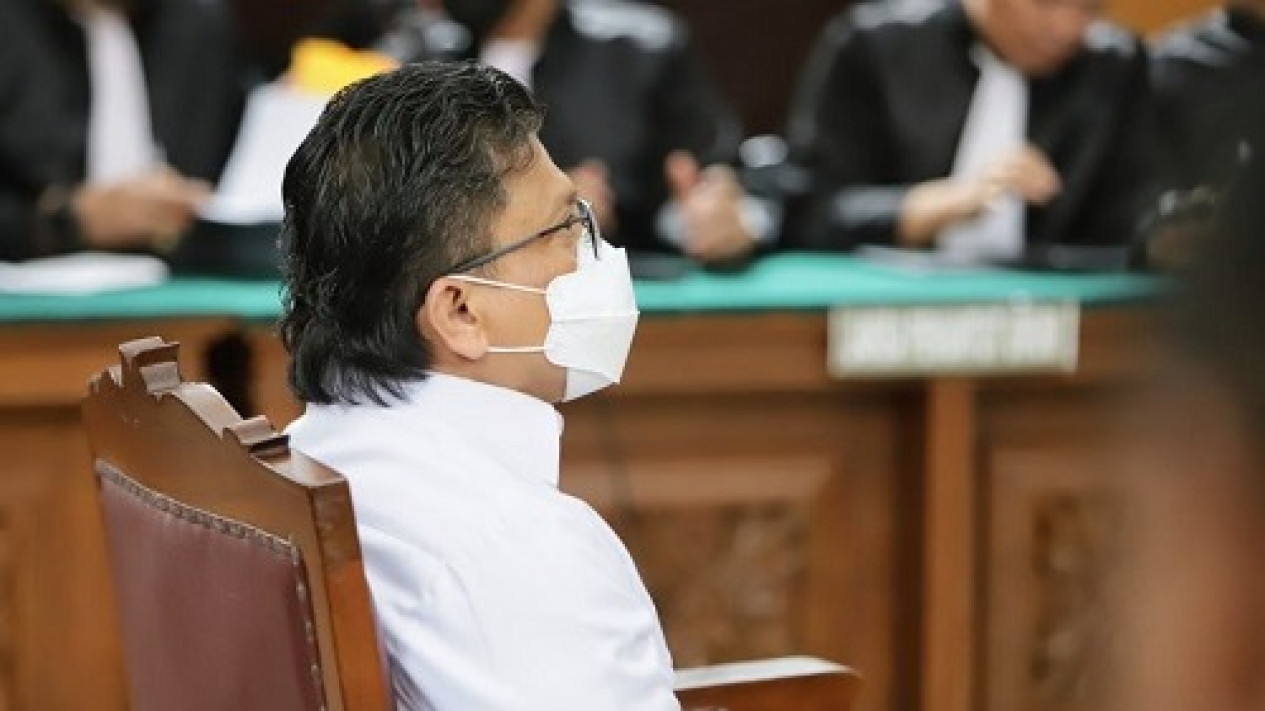 Pengamat Hukum: Vonis Ferdy Sambo Bisa Berbeda dari Tuntutan Jaksa
            - galeri foto