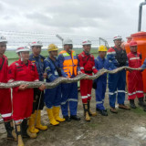 Ular Piton 5 Meter Nangkring di Dermaga Pertamina Pulau Bai Bengkulu