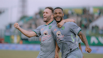 Gol Kelas Dunia Paulo Victor Bawa Persebaya Jungkalkan Bhayangkara FC