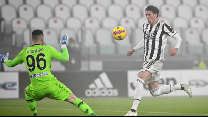 Tanda-tanda Kehancuran, Juventus Tawarkan Vlahovic ke MU