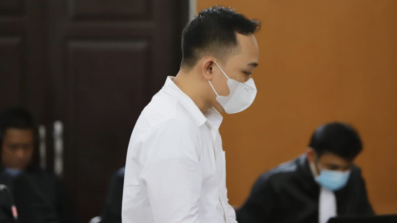 3 Poin Penting Pembelaan Pribadi Ricky Rizal soal Tuntutan 8 Tahun Penjara