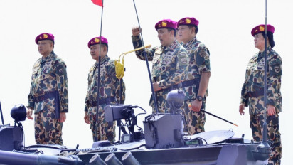 Kapolri Disematkan Jadi Warga Kehormatan Marinir, Sinergitas TNI-Polri Makin Kokoh