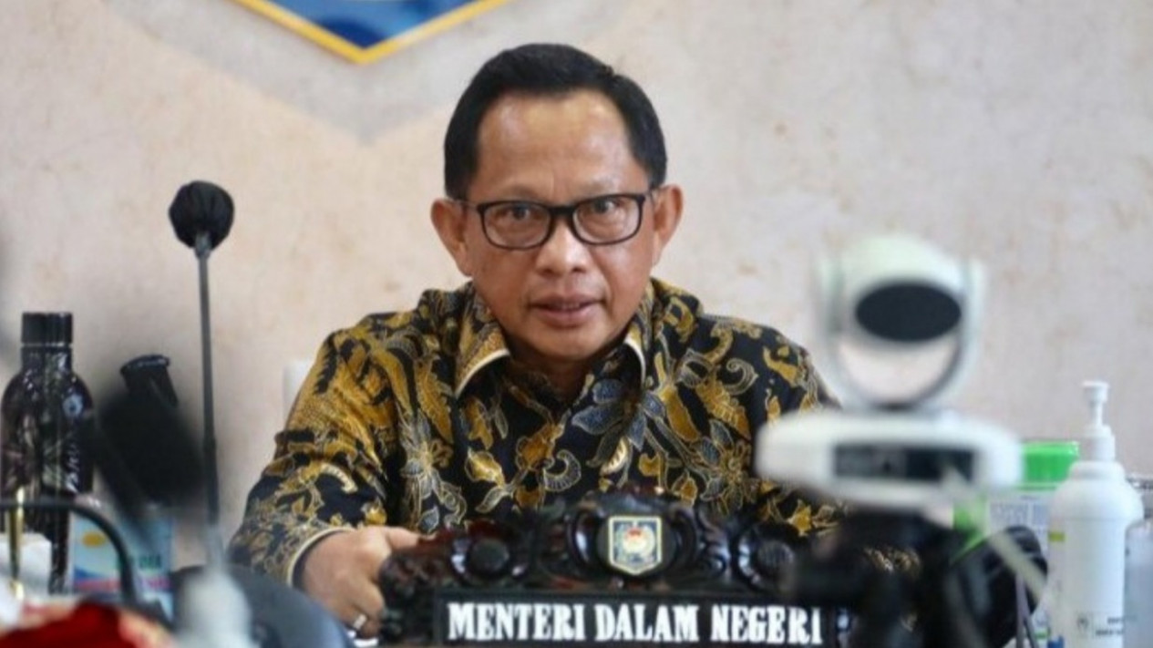 Ternyata Begini Mendagri Menyikapi Polemik Usulan Masa Jabatan Kades 9 Tahun
            - galeri foto