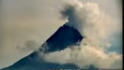 Asap Kawah Gunung Merapi Teramati Setinggi 20-75 Meter di Atas Puncak Kawah