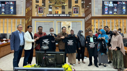 Keluarga Korban Gagal Ginjal Akut dan Tim Advokasi Desak Komisi IX DPR Bentuk Pansus