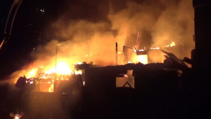 Belasan Rumah Padat Penduduk Ludes Terbakar di Cipete Utara Jaksel