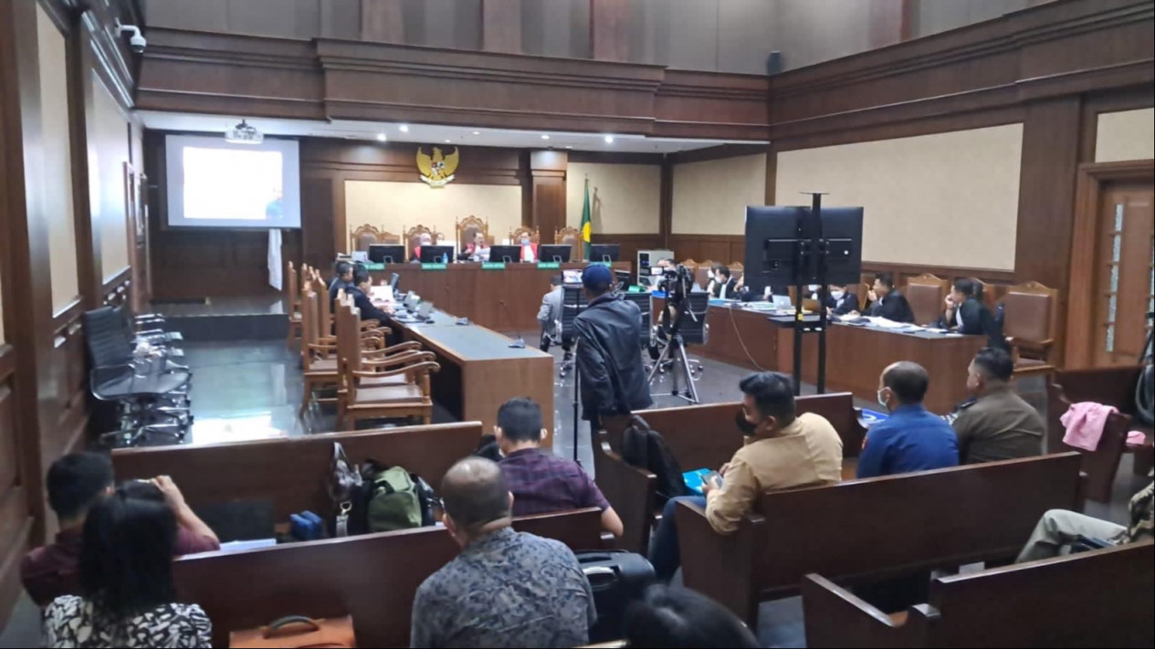 Patahkan Dakwaan Jaksa, Auditor Sebut Deviden Duta Palma Tak Sampai Rp2 Triliun Sejak 2004
            - galeri foto