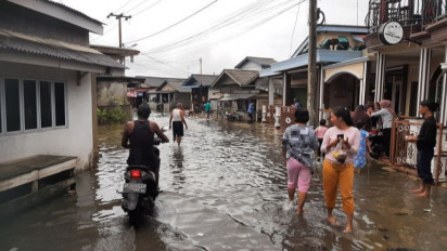Banjir Rob Berdampak pada 13.018 Orang di Pulau Bintan