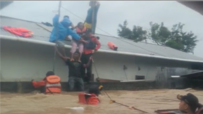 Foto-Foto Banjir dan Longsor yang Tewaskan Tiga Orang di Kota Manado, Sulawesi Utara