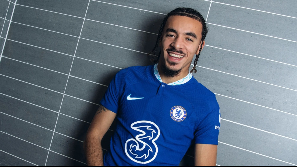 Chelsea Resmi Datangkan Gusto dari Lyon, Segini Uang yang Harus Dikeluarkan
            - galeri foto