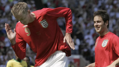 Bintang Ulang Tahun 30 Januari: Robot dari Inggris di Piala Dunia, Ahli Freekick Brasil dan Pemain Timnas Blasteran