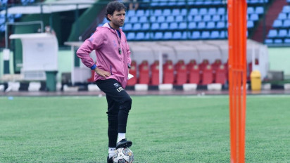 Luis Milla Siapkan Pengganti Kambuaya dan Henhen yang Absen Bela Persib Bandung Lawan PSIS Semarang