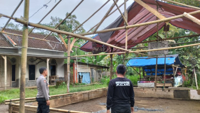 Tanggapi Laporan Warga, Polisi Cek Lokasi Dugaan Aktivitas Perjudian di Gedangan Malang