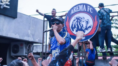 Netizen Bingung, Kemarin Minta Bubar, Sekarang Aremania Minta Arema FC Tetap Eksis di Liga 1