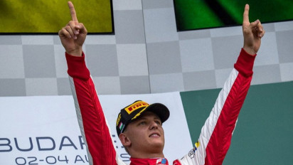 Resmi: Schumacher Kembali ke Mercedes, Jadi Pebalap Cadangan Tim Formula 1