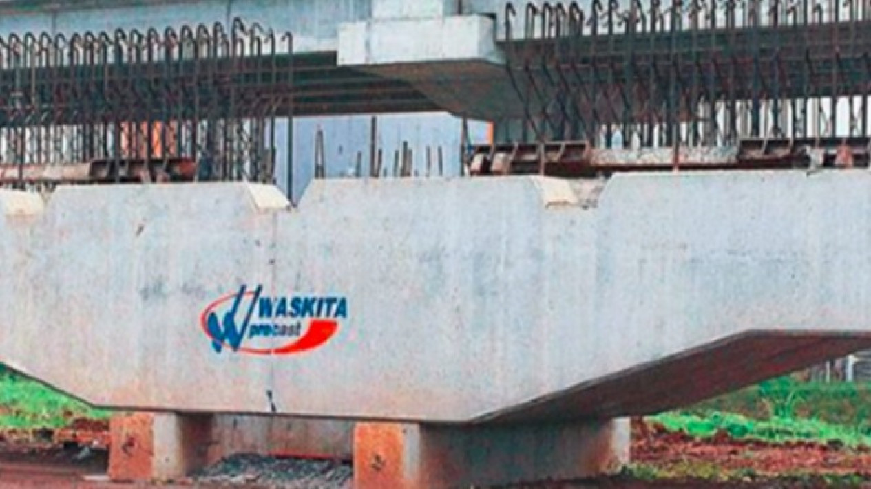 Sekda Pemkab Serang Diperiksa Kejagung terkait Kasus Wanita Emas
            - galeri foto