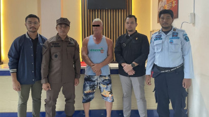 Tim Tabur Kejaksaan Negeri Mataram Berhasil Amankan Terpidana WNA Berkebangsaan Australia