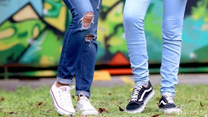 Era Skinny Jeans Sudah Tamat, Benarkah?