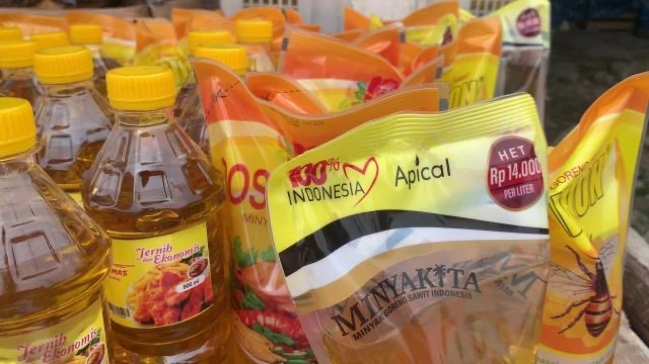 Minyakita Langka, Pedagang di Pasar Tradisional Lampung Tengah Jual Rp17 Ribu Per Liter
            - galeri foto