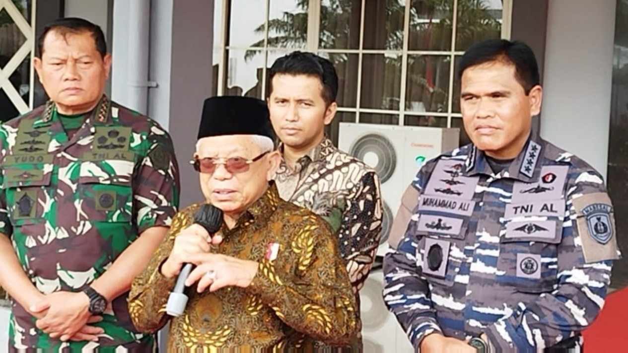 1 Abad NU, Wapres Ma'ruf Amin Beri Kuliah Umum Kebangsaan di Akademi Angkatan Laut Surabaya
            - galeri foto