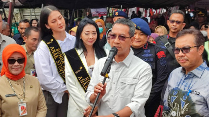 BKKBN Tunjuk Asri Welas dan Paula Verhoeven Sebagai Duta Bunda Asuh Anak Stunting