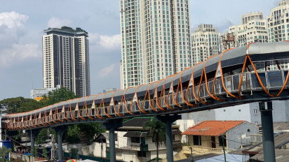 Bayar Rp3.500 Ramai Dikritik, Dishub DKI Pastikan Lewat Skywalk Kebayoran Lama Gratis